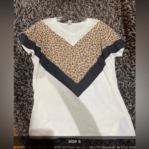 Leopard Print Chevron T-Shirt